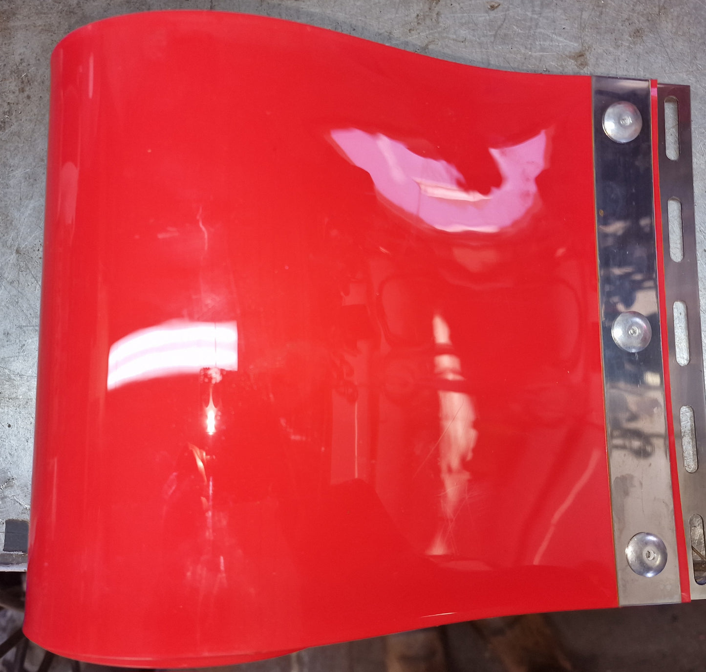 200mm red pvc curtain roll